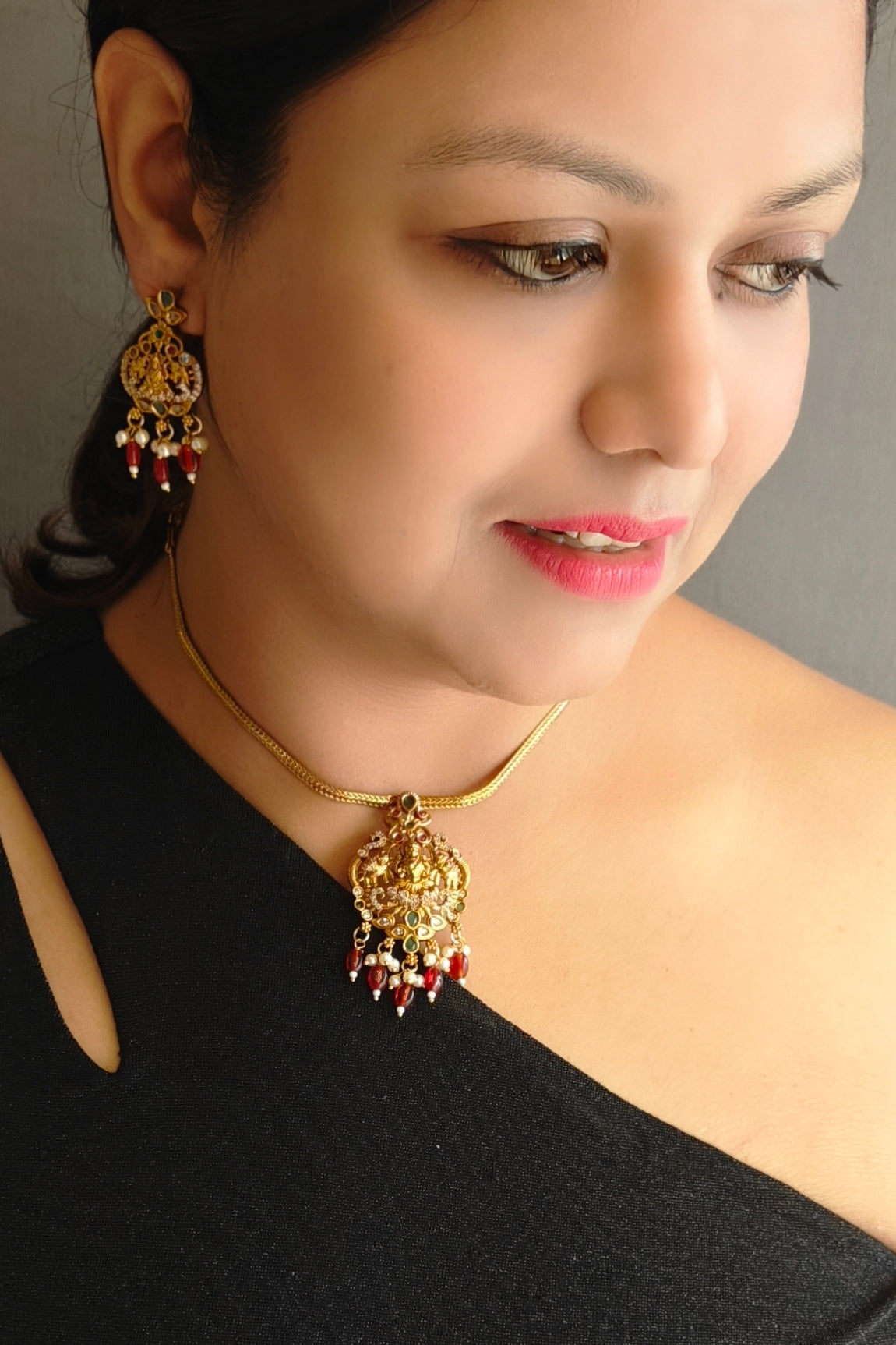 Premium Gold plated Trending Laxmi Designs Short necklace set