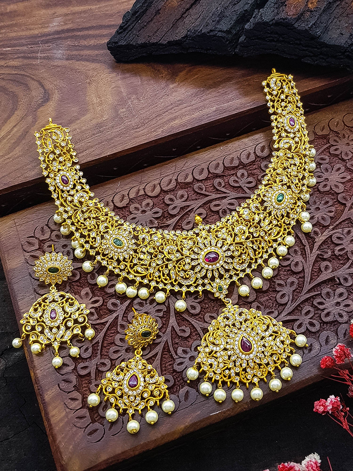 Gold Plated Bridal Polki Short Necklace Set