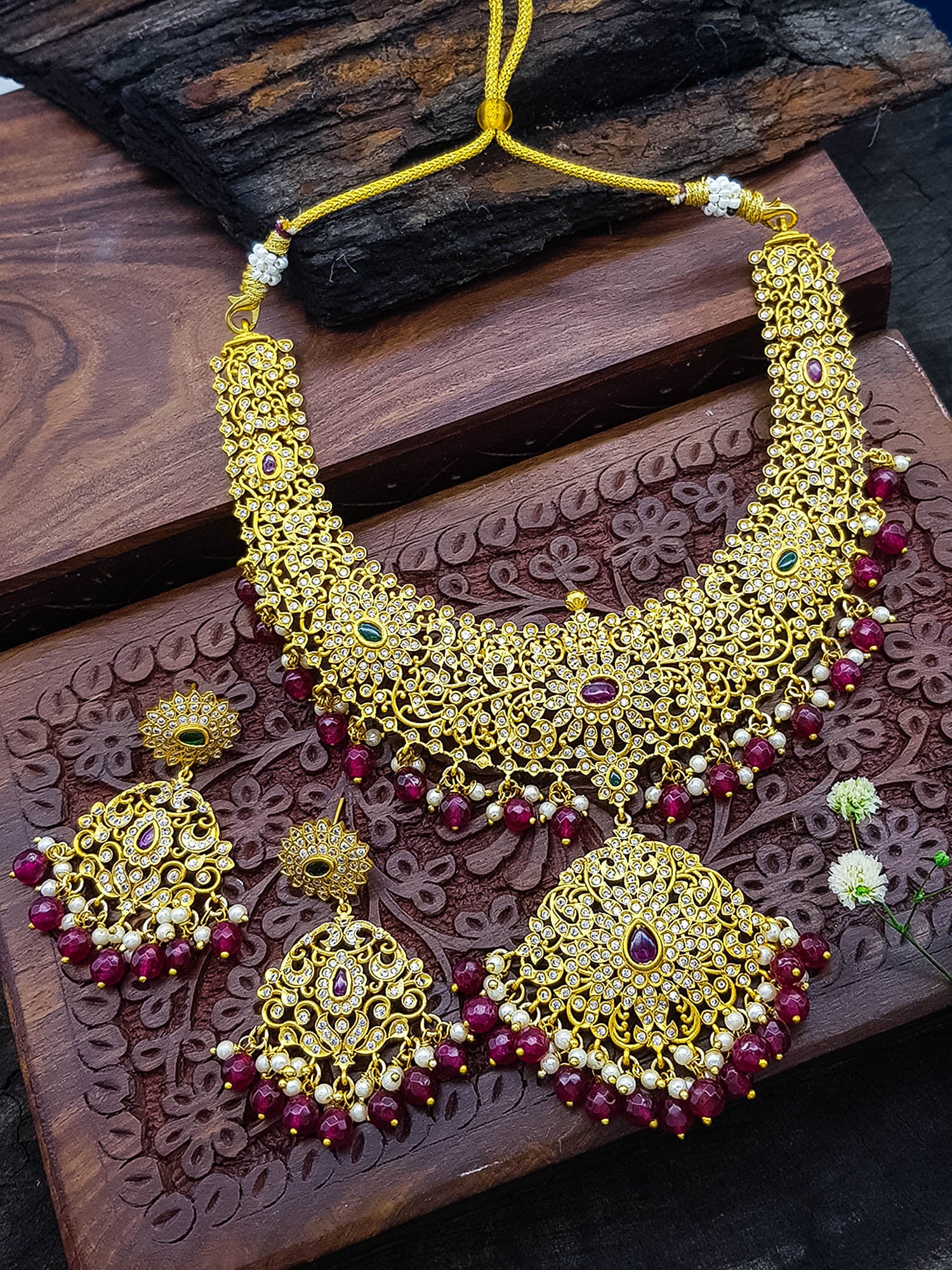 Gold Plated Bridal Polki Short Necklace Set