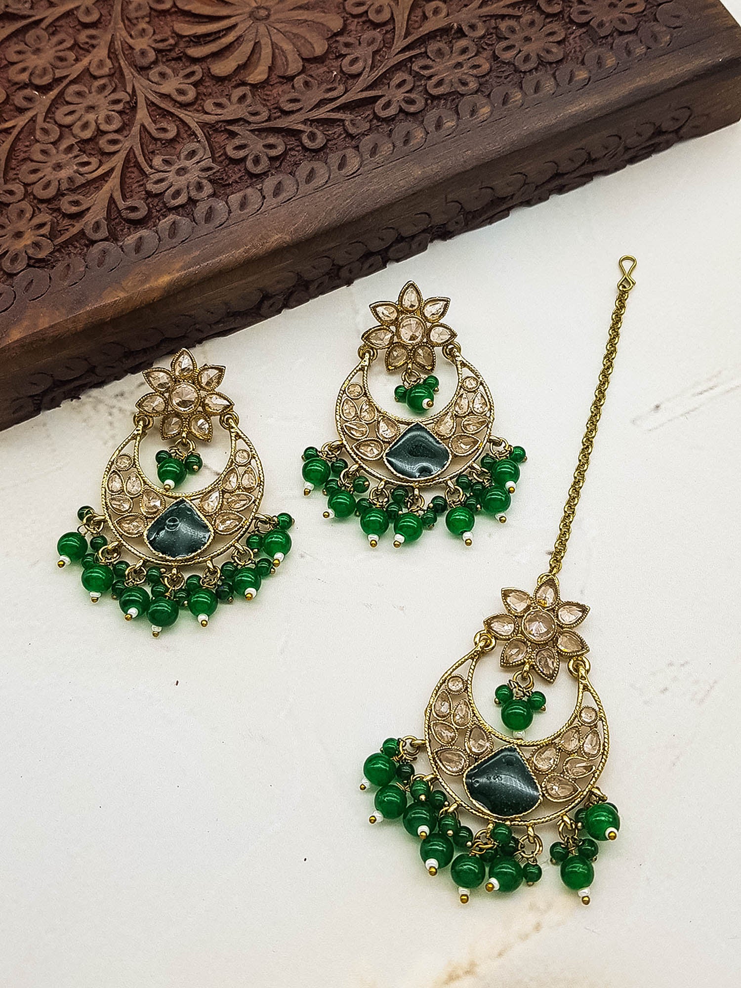 Faint Gold finish Earring Dangler with Maang Tikka