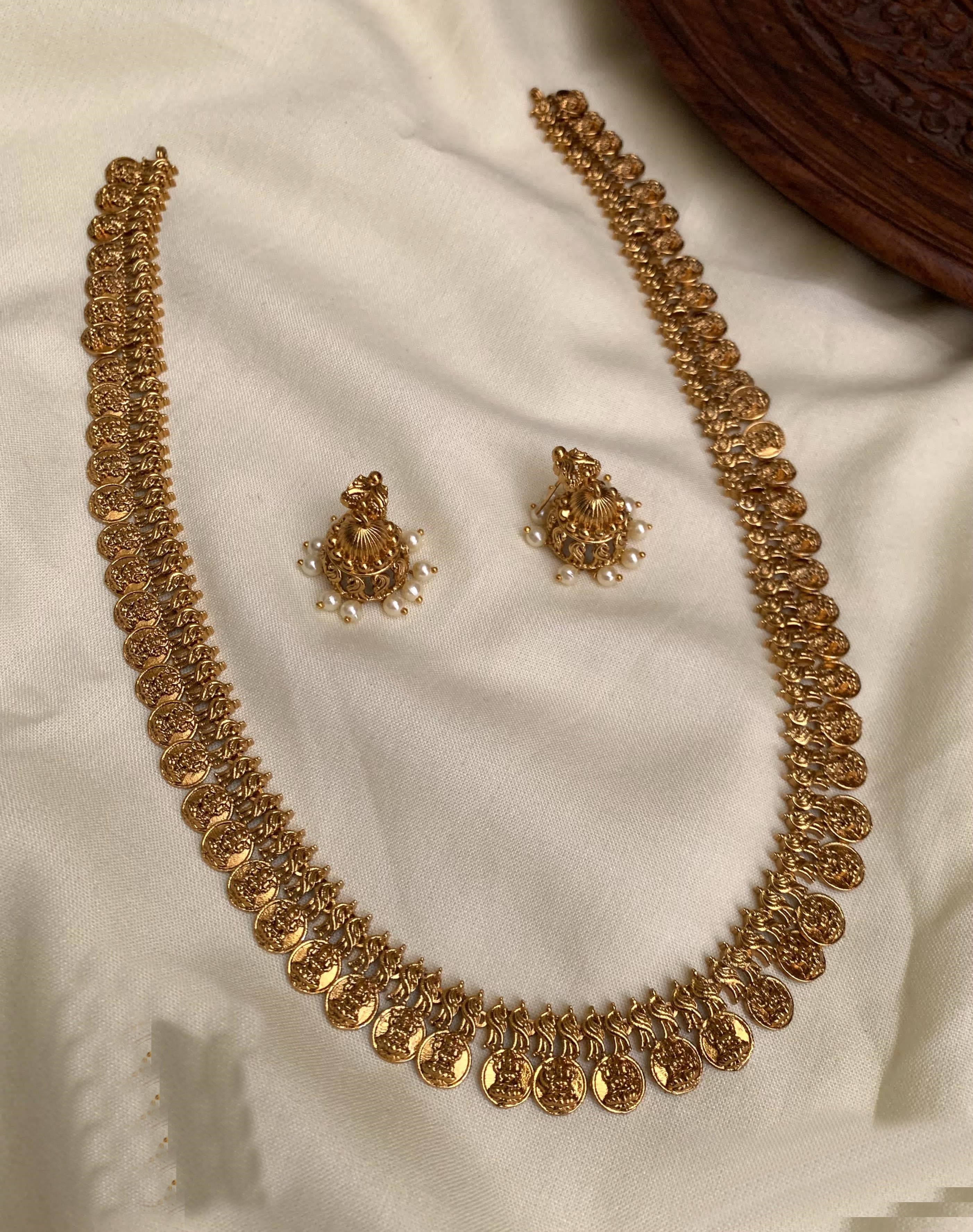 Gold Plated Classic Temple Necklace Set