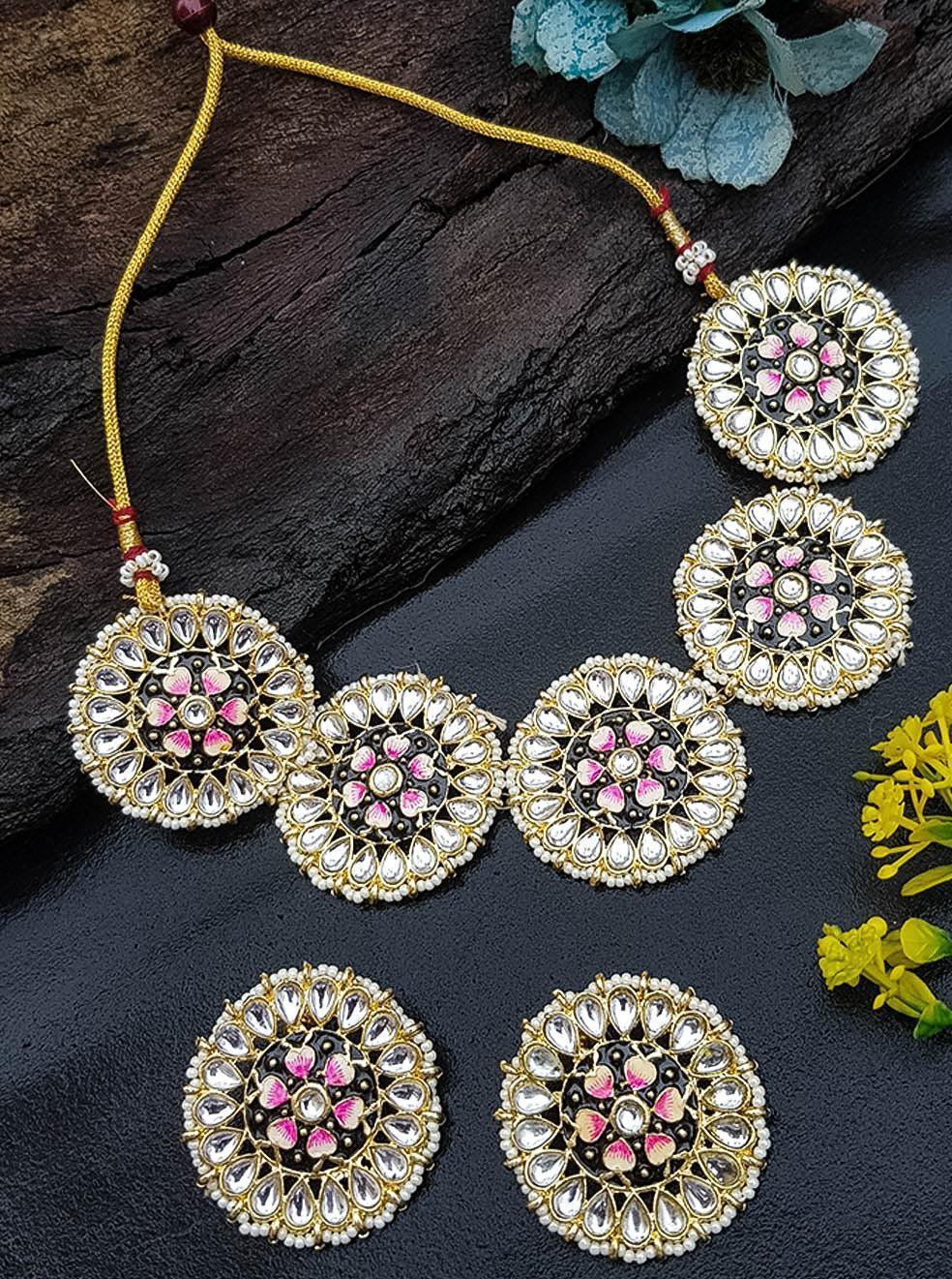 Floral Pattern kundan Necklace - Griiham