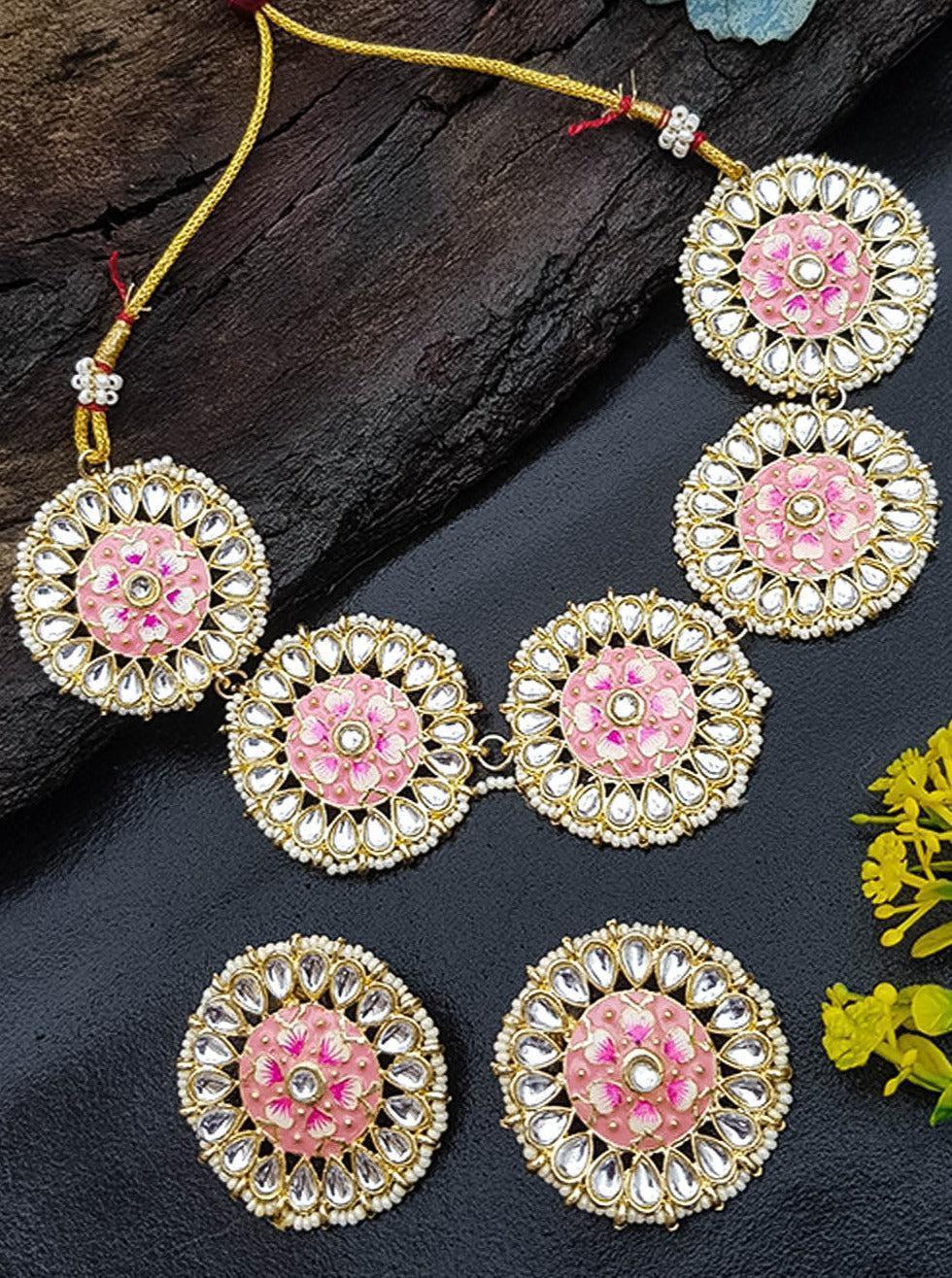 Floral Pattern kundan Necklace - Griiham