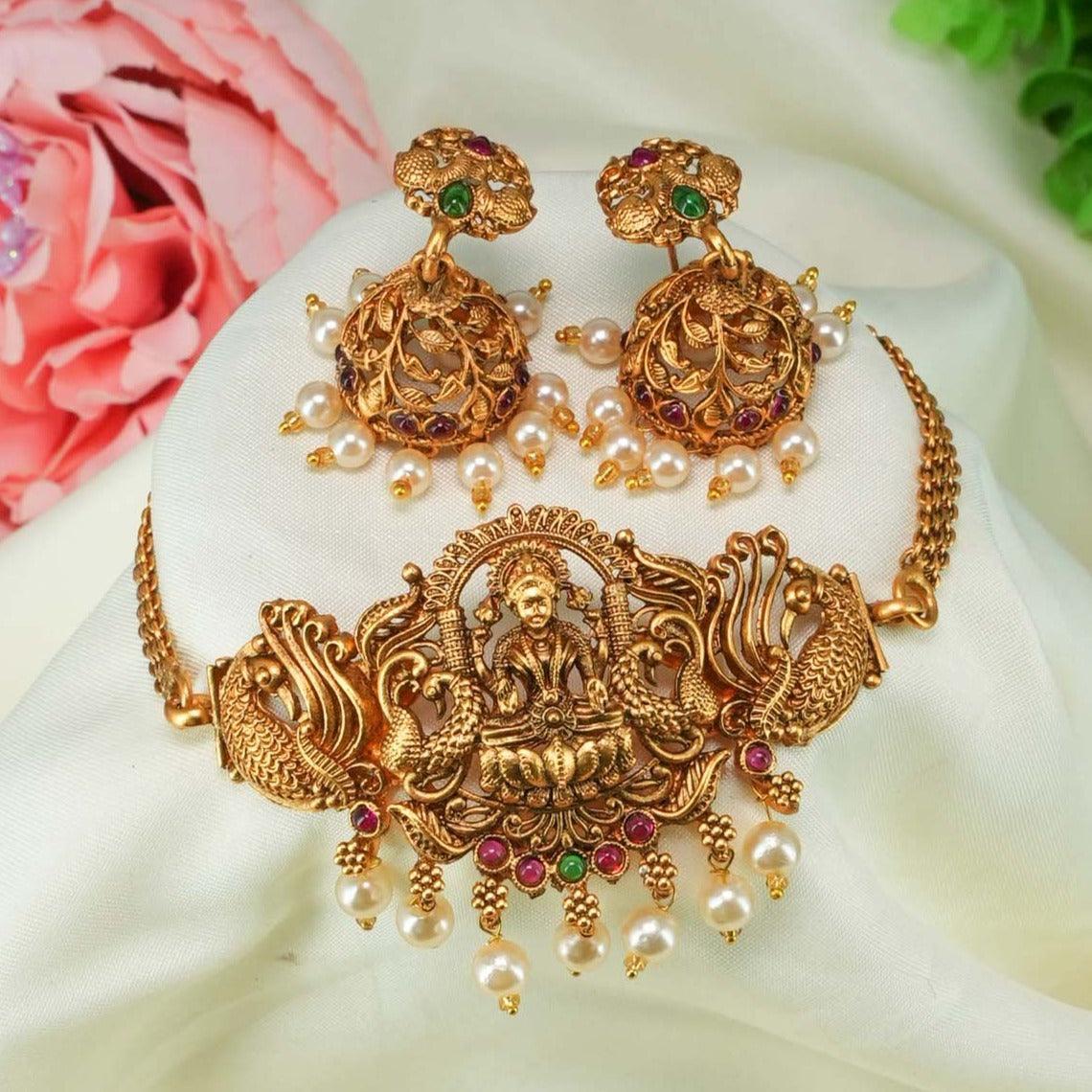 Gold Plated Classic All occasion Laxmi Chic / Half Choker set 9253N - Griiham