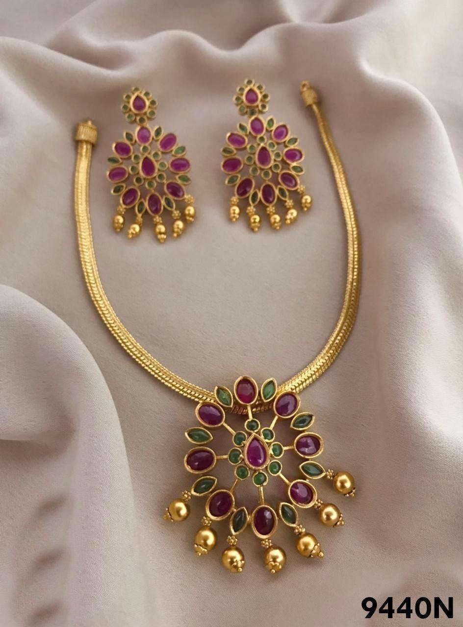Gold Plated Designer Pendant set 9439N - Griiham