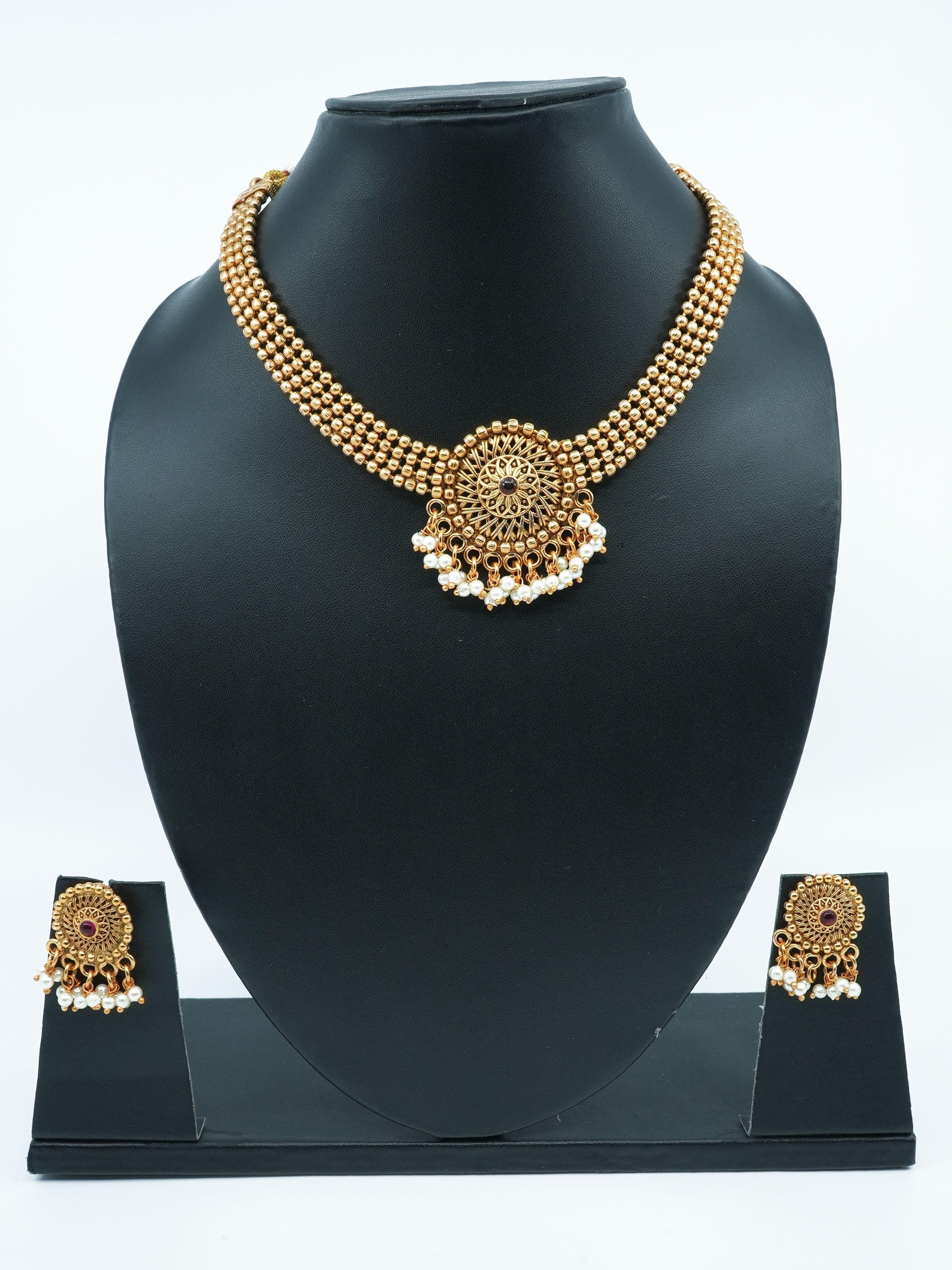 Gold Plated Elegant Necklace Set with kempu stones 11490N - Griiham