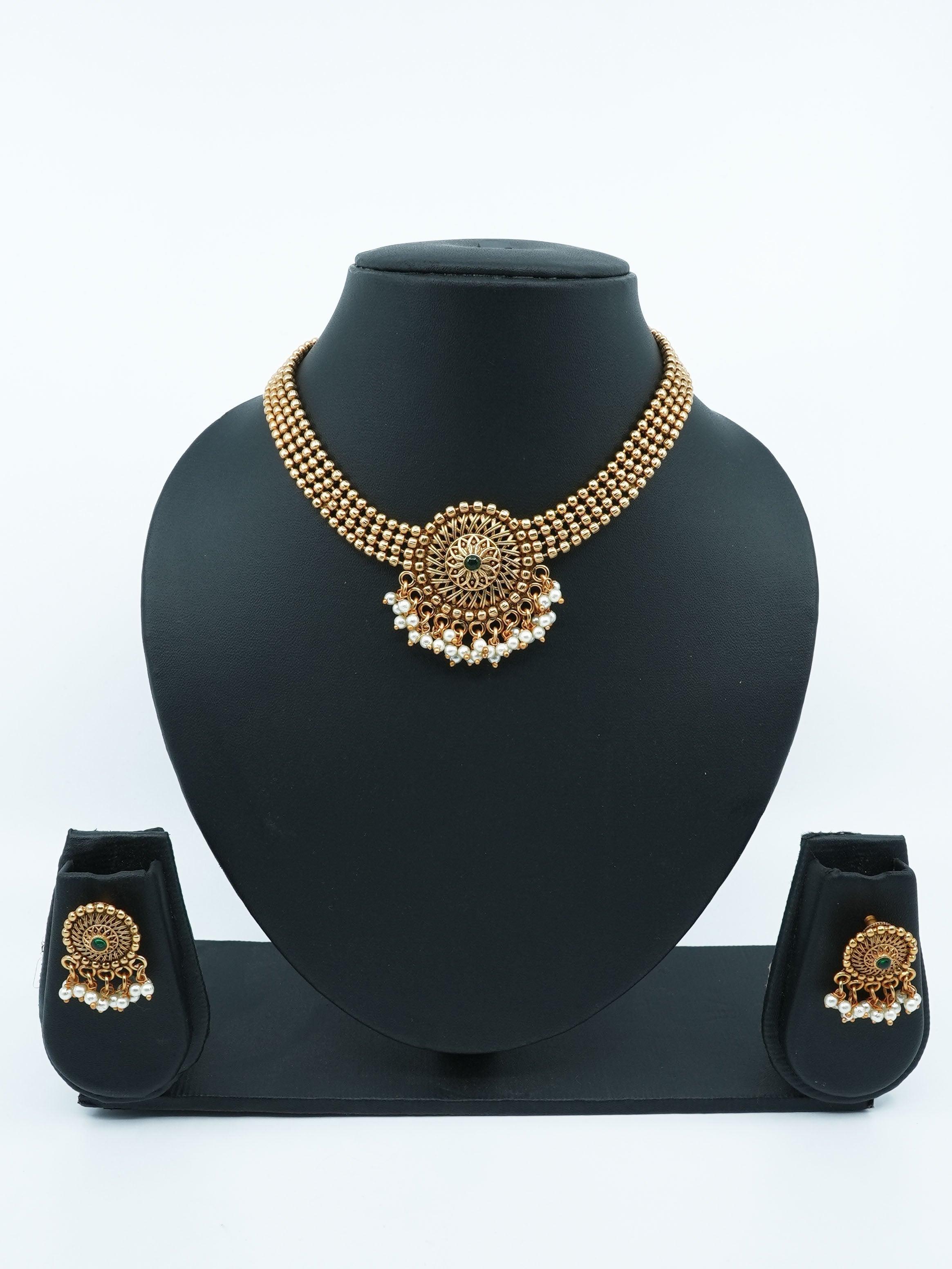 Gold Plated Elegant Necklace Set with kempu stones 11490N - Griiham