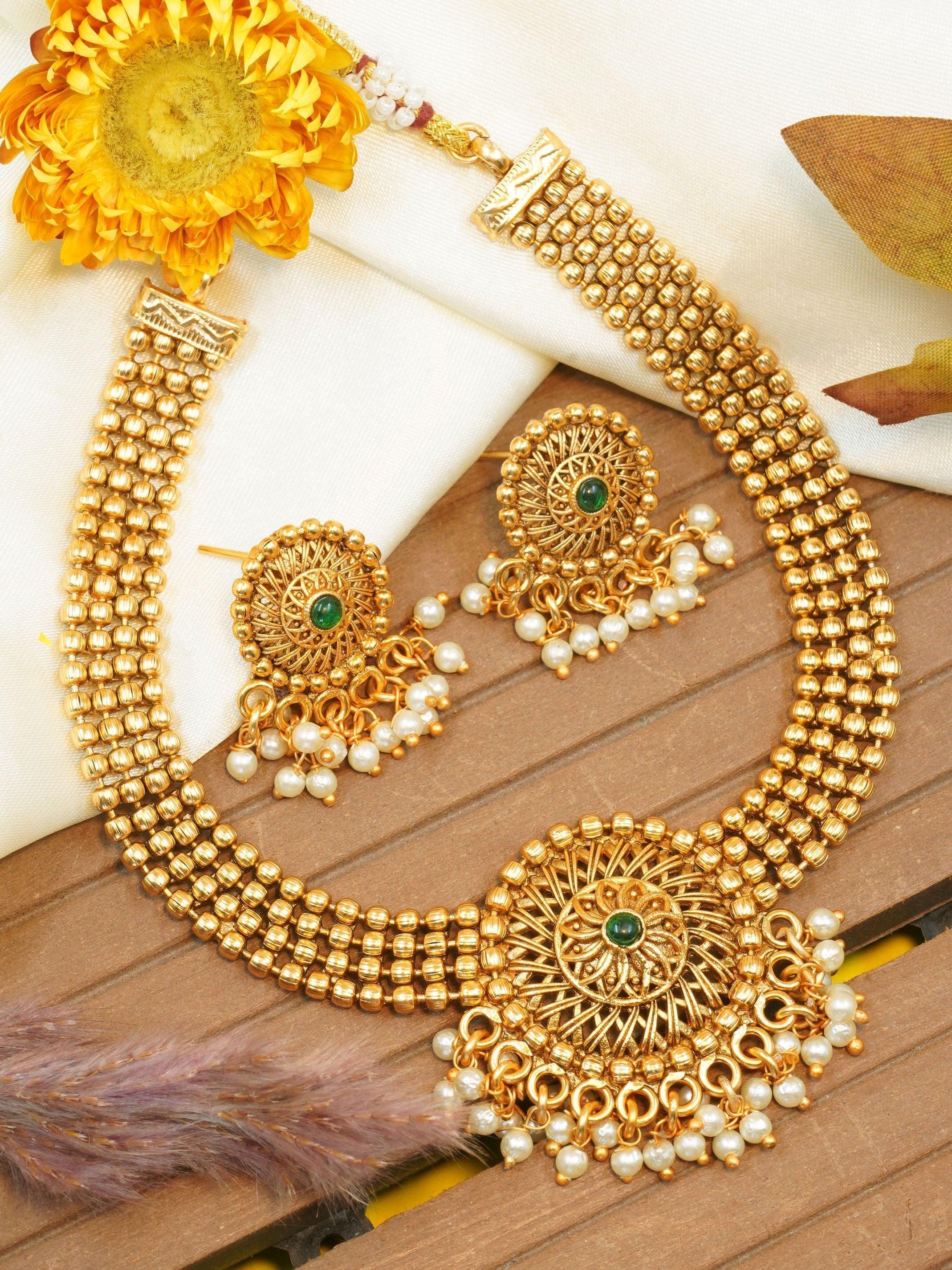 Gold Plated Elegant Necklace Set with kempu stones 11490N - Griiham