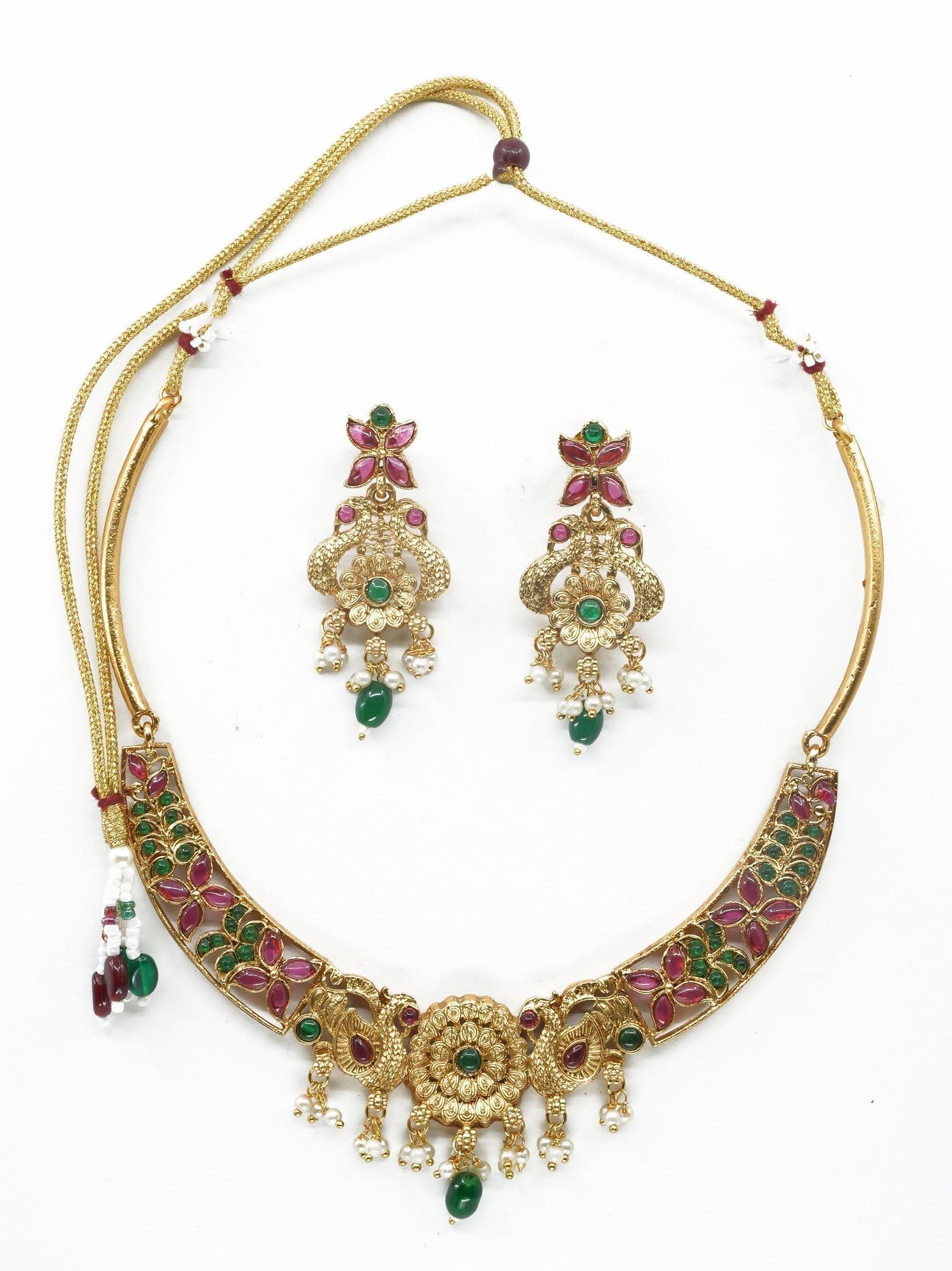 Gold Plated Stiff necklace set with Pear - Griiham