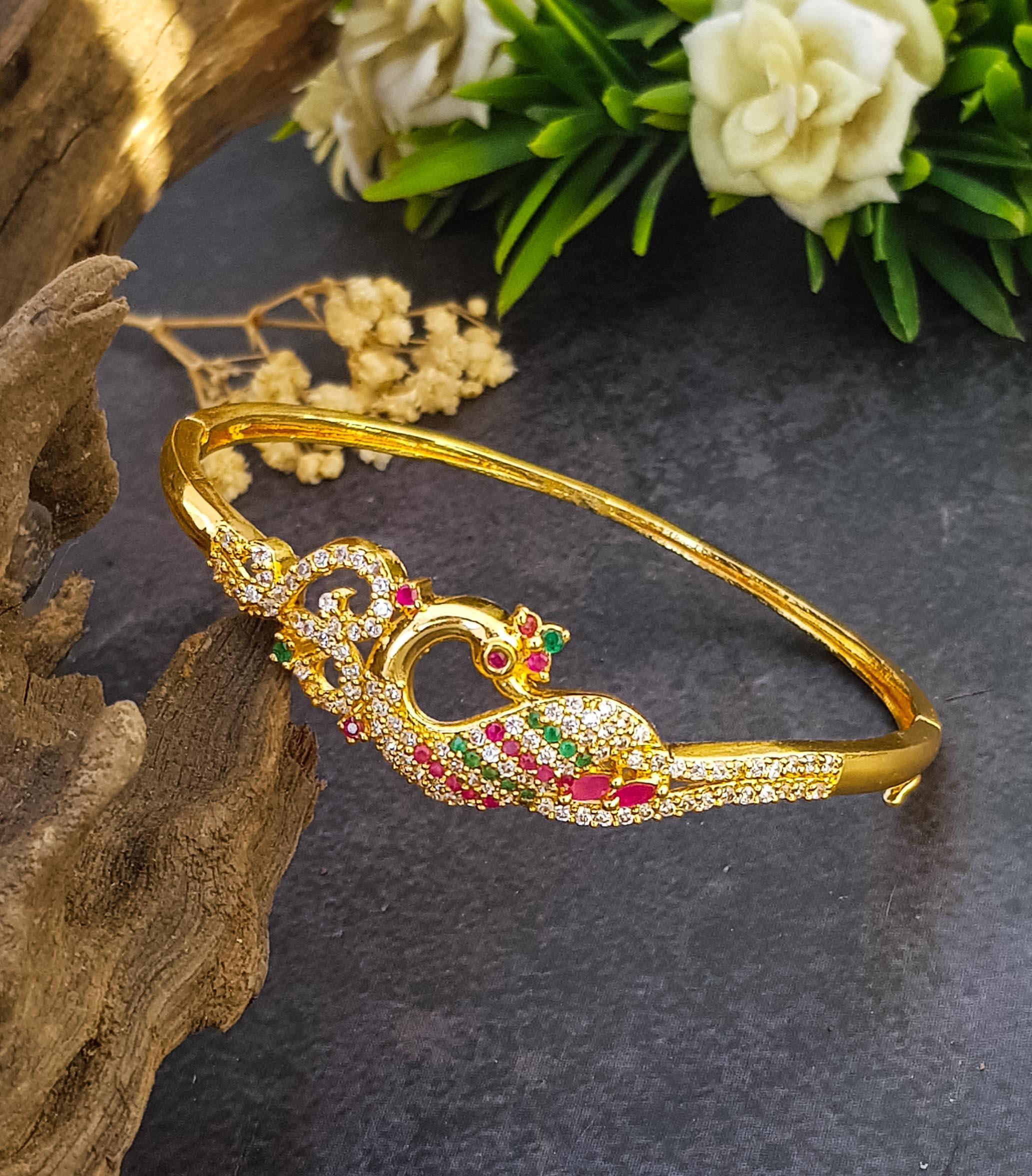 Gold Plated adjustable Sleek Bracelet