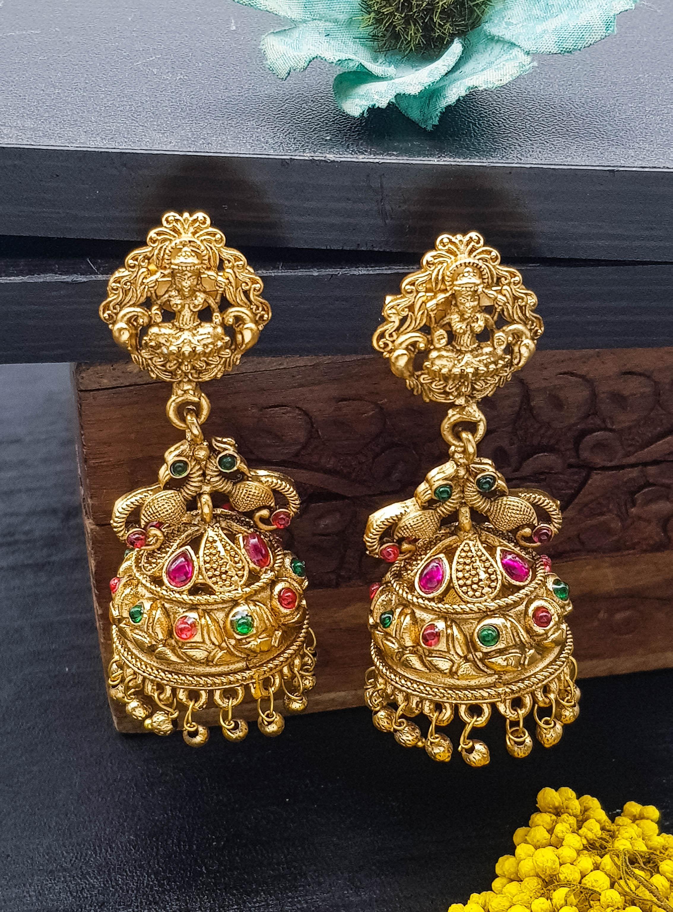 Gold plated Classic design Jhumka Earrings