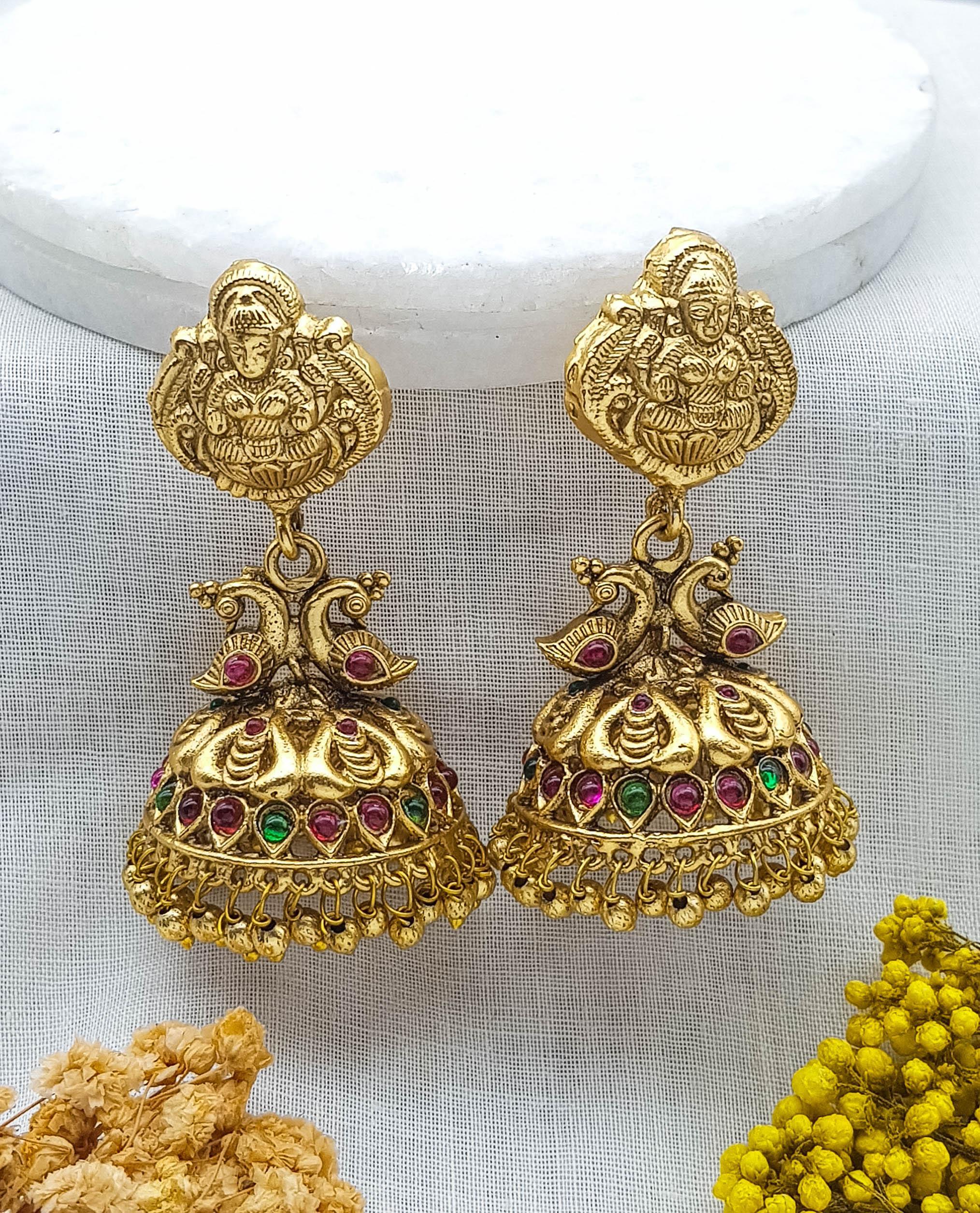 Gold plated Classic design Jhumka Earrings