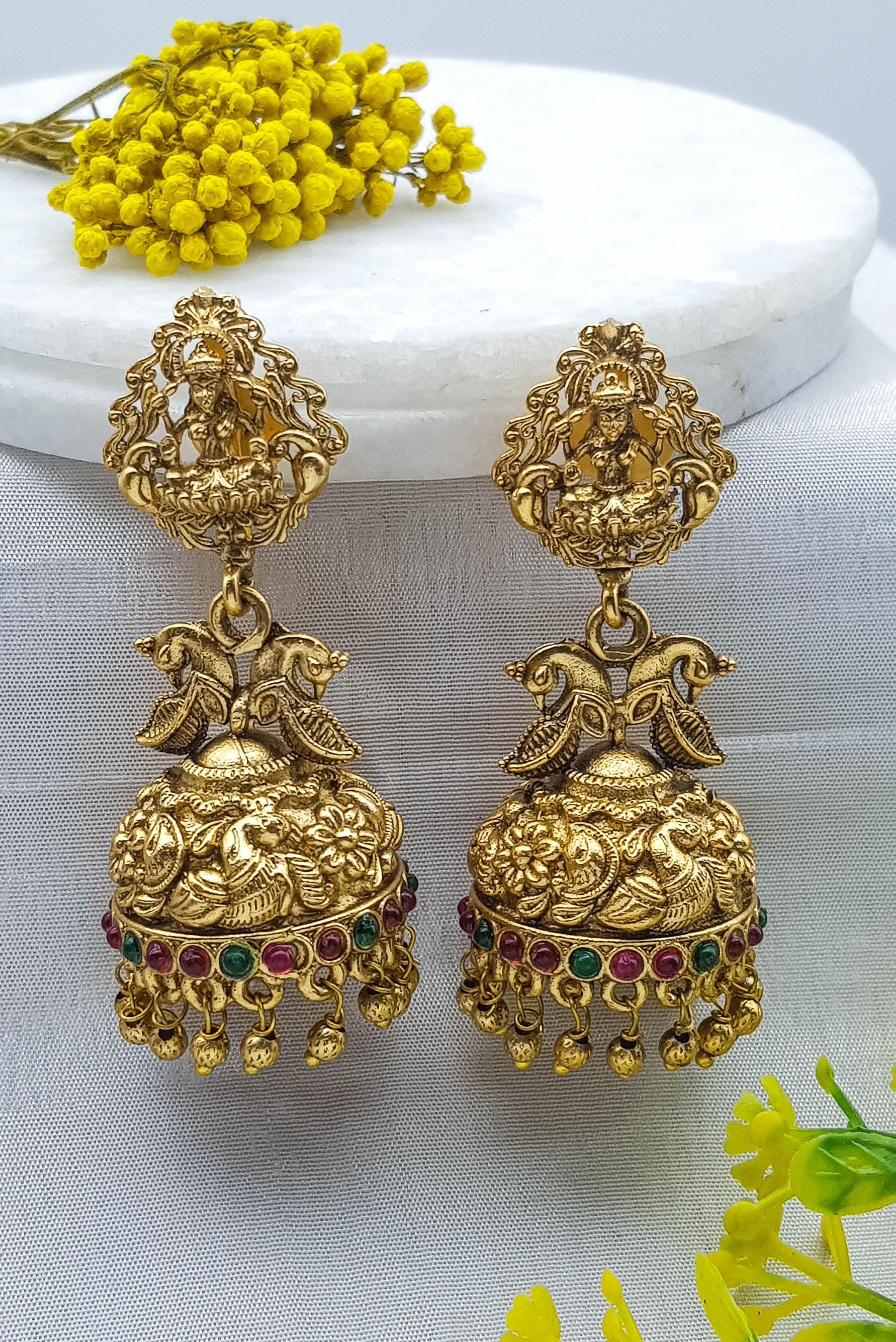 Gold plated Classic design Jhumka Earrings