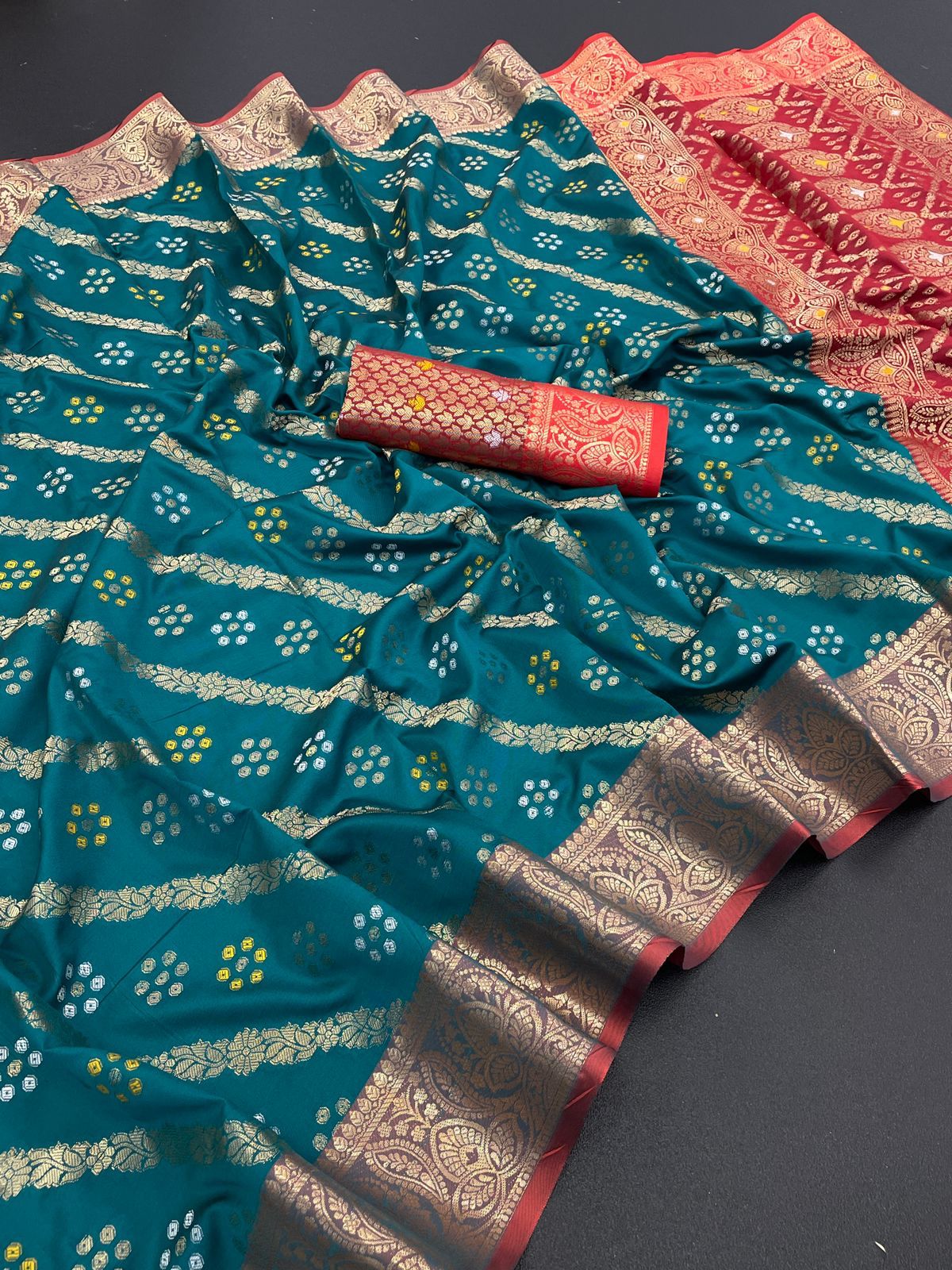 Kanchivaram Semi-silk Full weaving and attractive pallu sarees 19395N –  Griiham