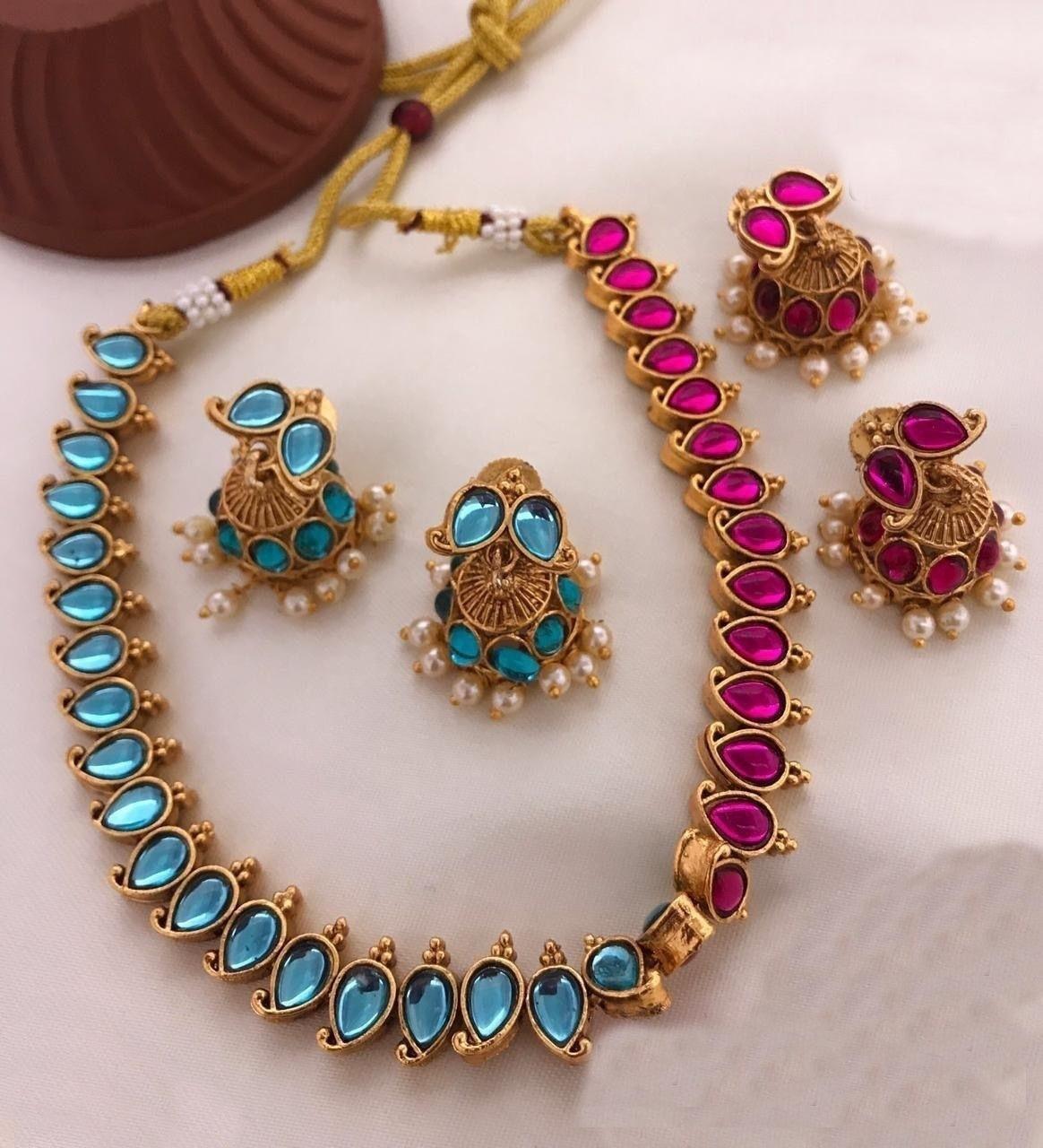 Latest Trending Design sky blue/pink Reversible necklac