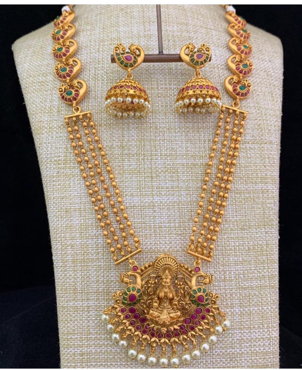 Laxmi Medium Length Necklace Set