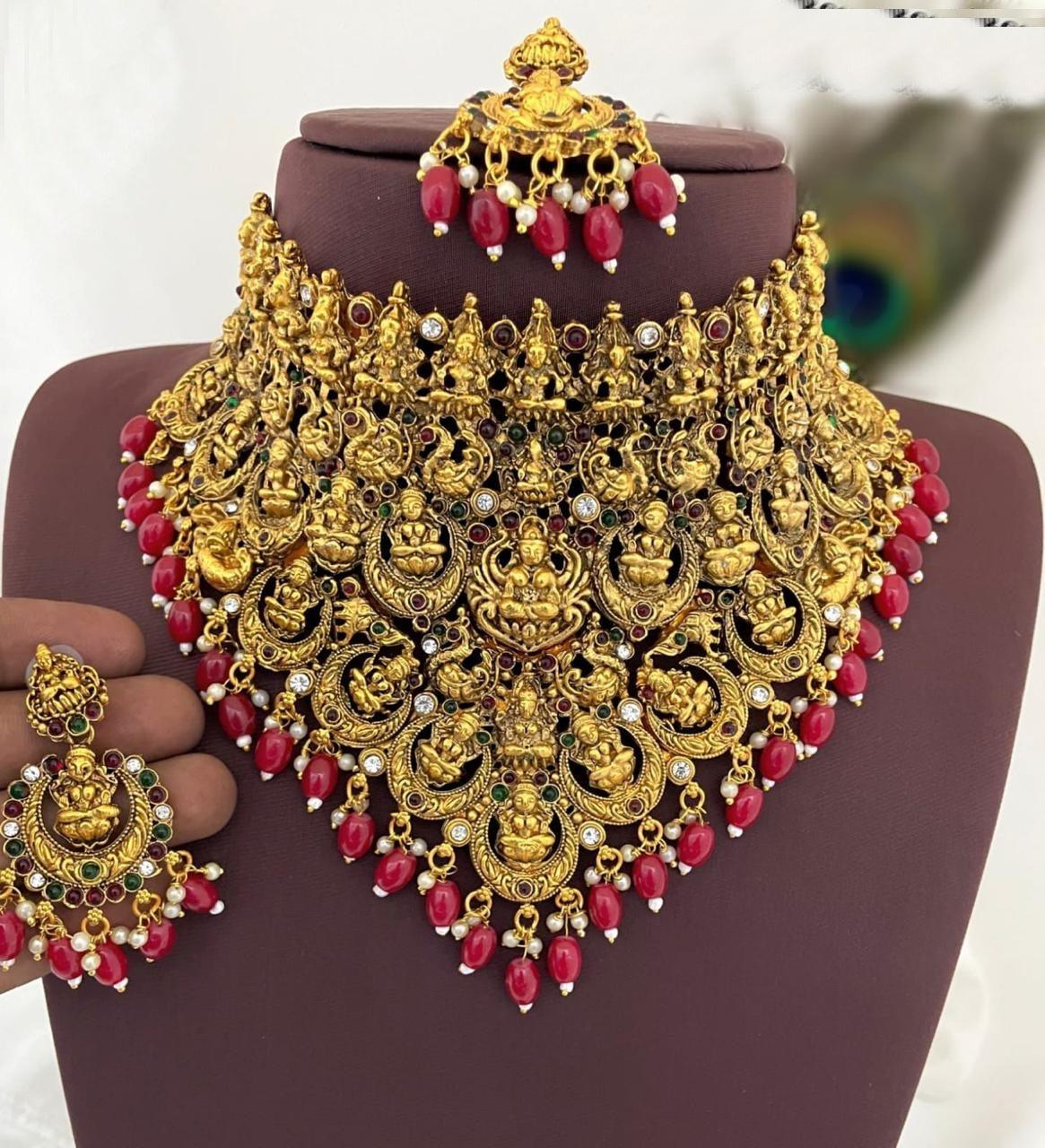 Laxmi Broad choker necklace set with Maroon beads 9432N - Griiham