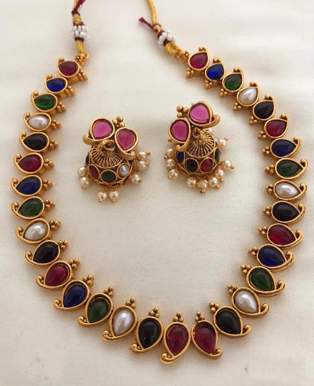 PEAR SHAPED STONES MULTICOLOR NECKLACE