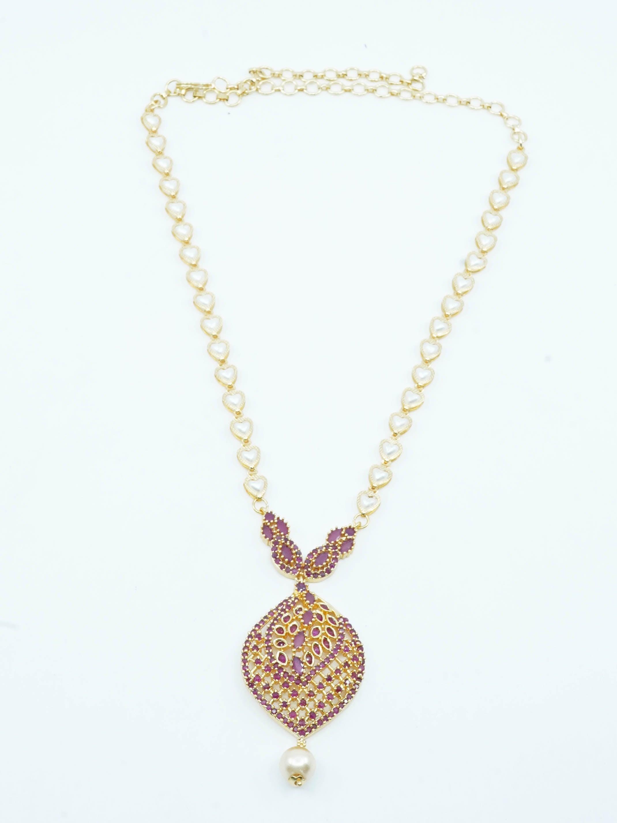 Premium Gold Finish Necklace set with Kemp Stones perfect for giftin - Griiham