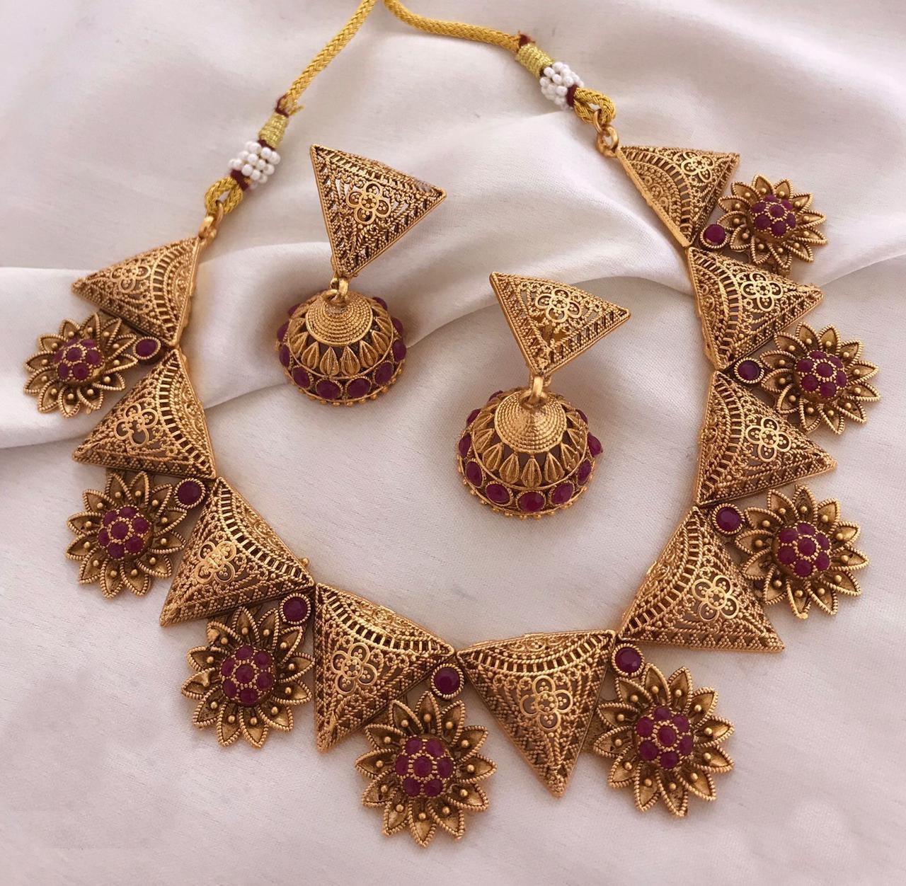 Premium Gold Finish Trending Triangle design Short All occasions Necklace Set with Red stones NNJ01-374-6144N