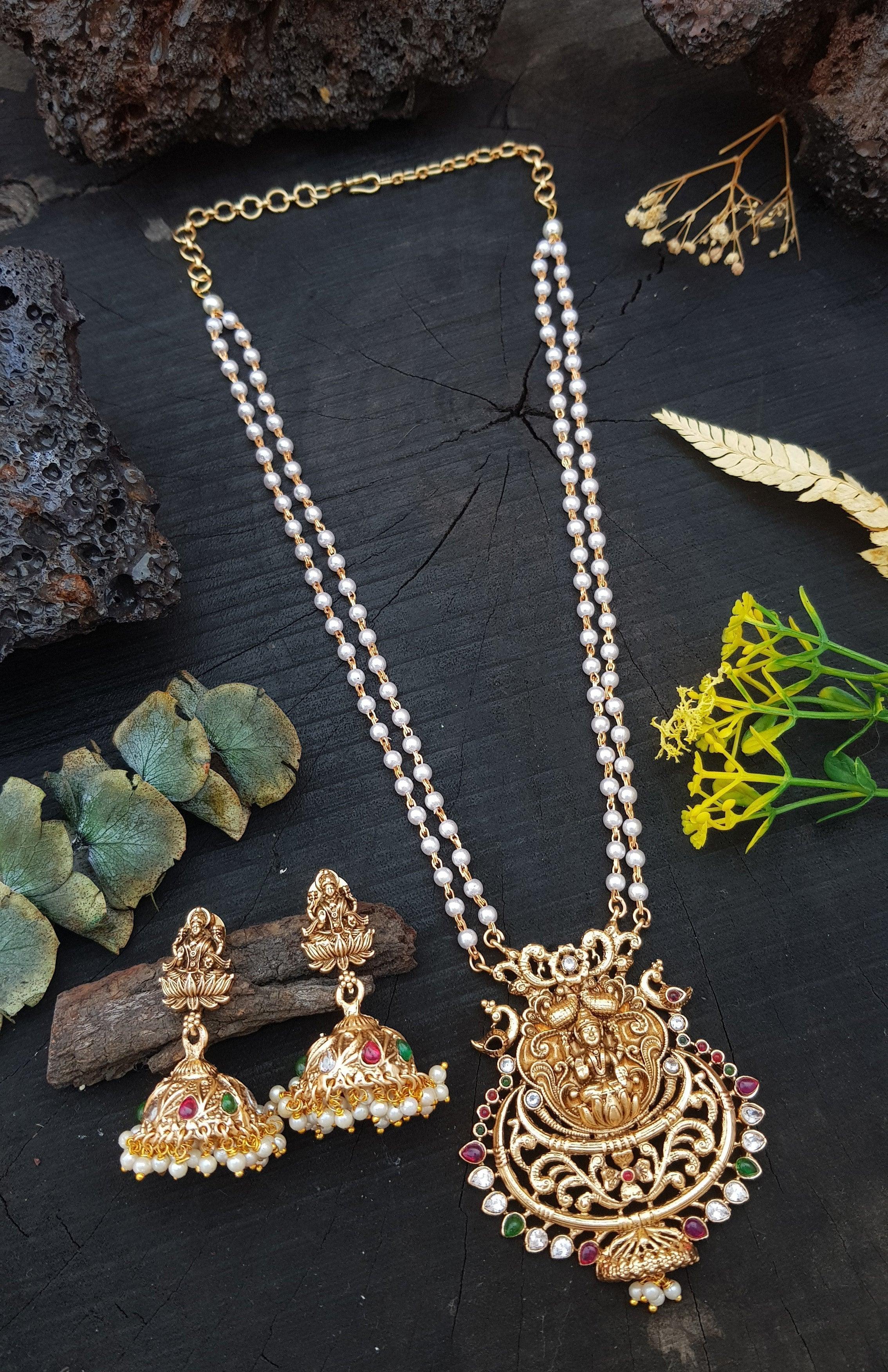 Premium Gold Plated Temple design Pendant Set