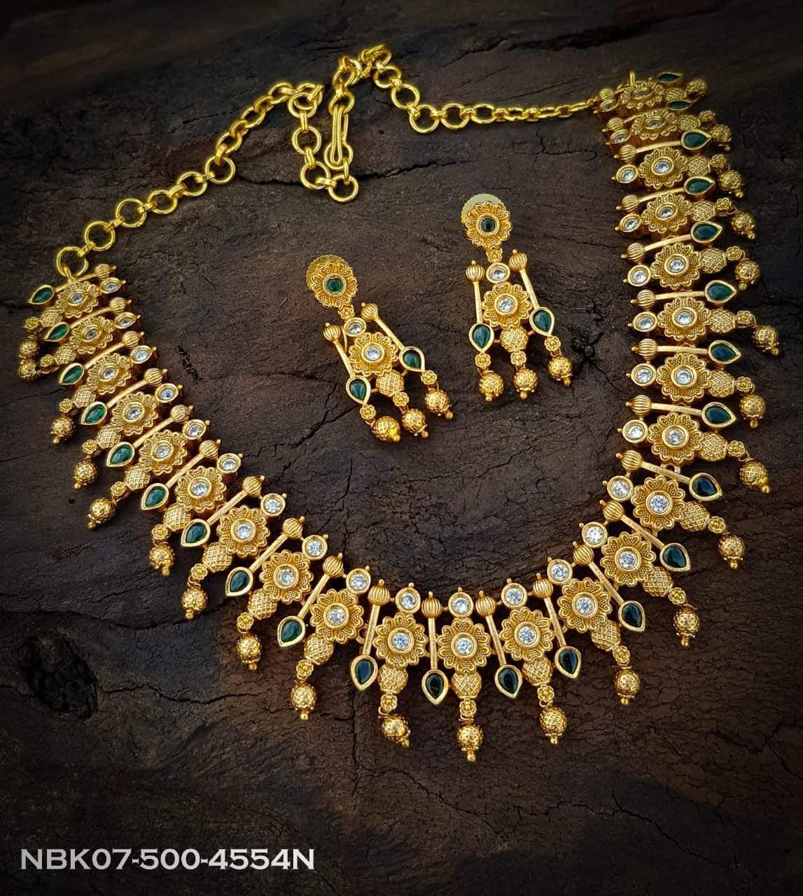 Premium Matt Gold finish Koorgi necklace set NBK07-500-4554N