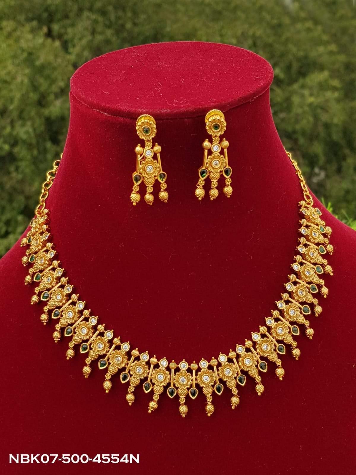 Premium Matt Gold finish Koorgi necklace set NBK07-500-4554N