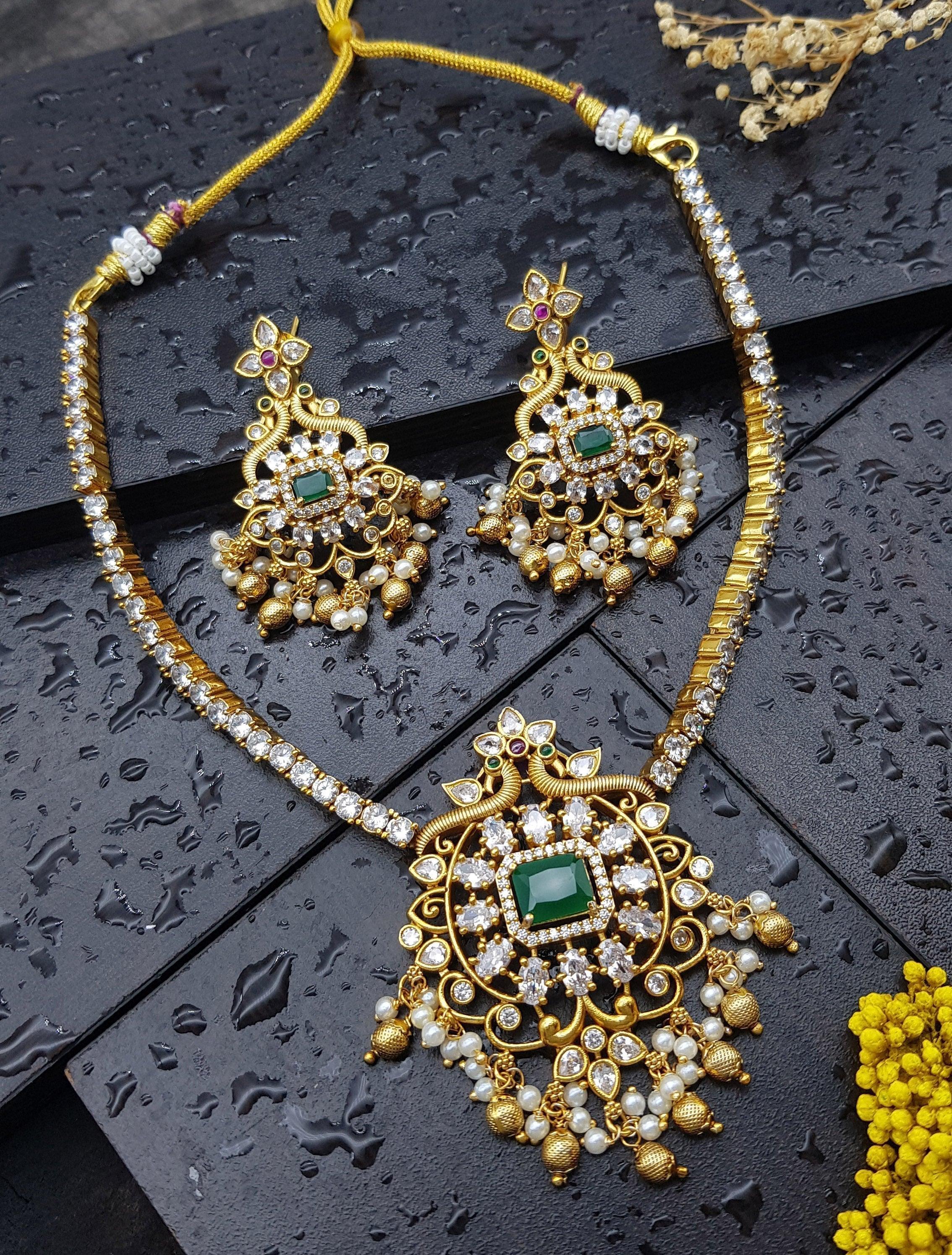 Premium Sayara Collection Elegant Emerald stones CZ Necklace Set