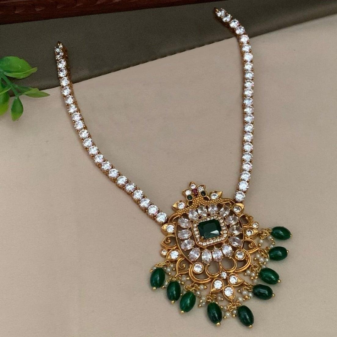 Premium Sayara Collection Elegant Emerald stones CZ Necklace Set - Griiham