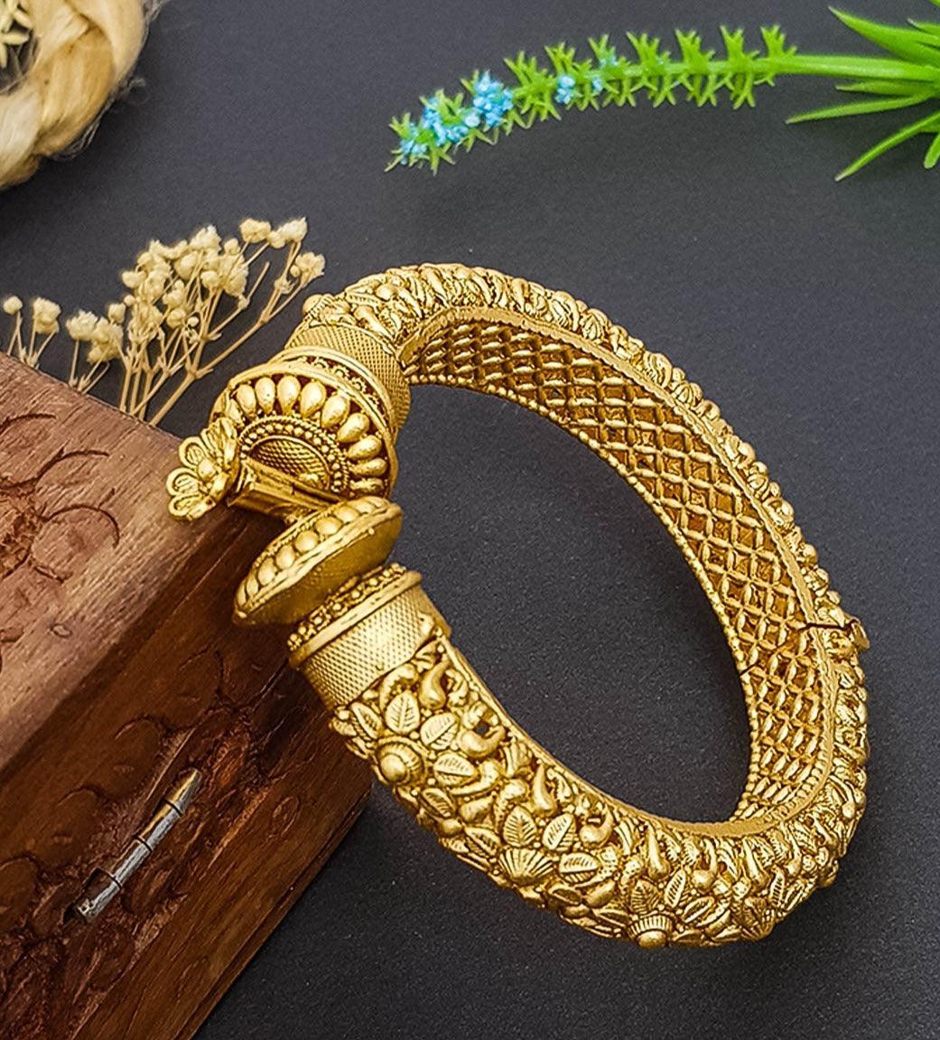 Rajwadi Gold Plated single designer Bangle/Kada with screw - Griiham