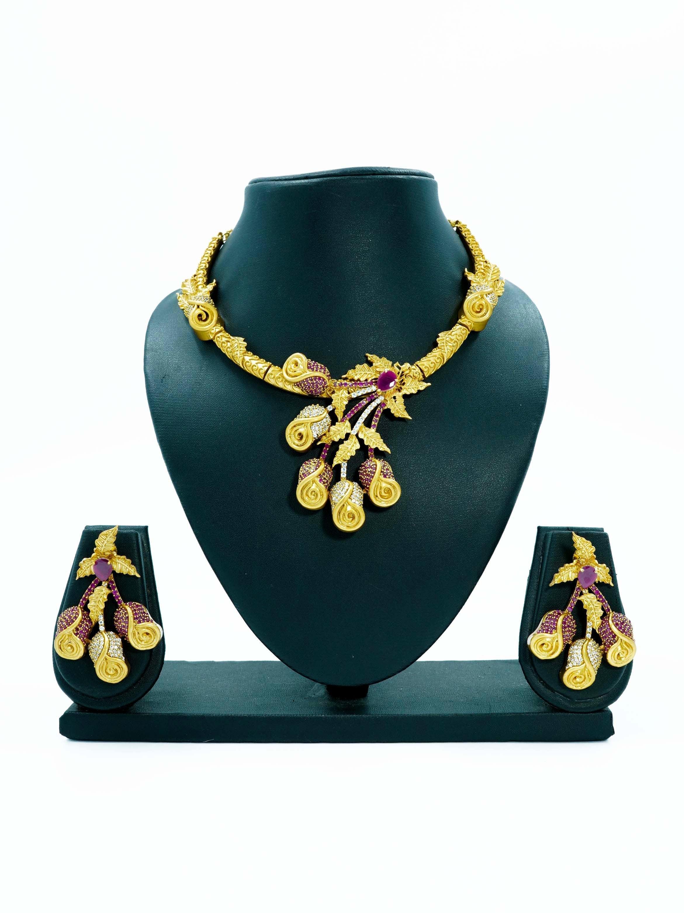 Rose design designer Necklace with pearls antique Necklace 9939N - Griiham