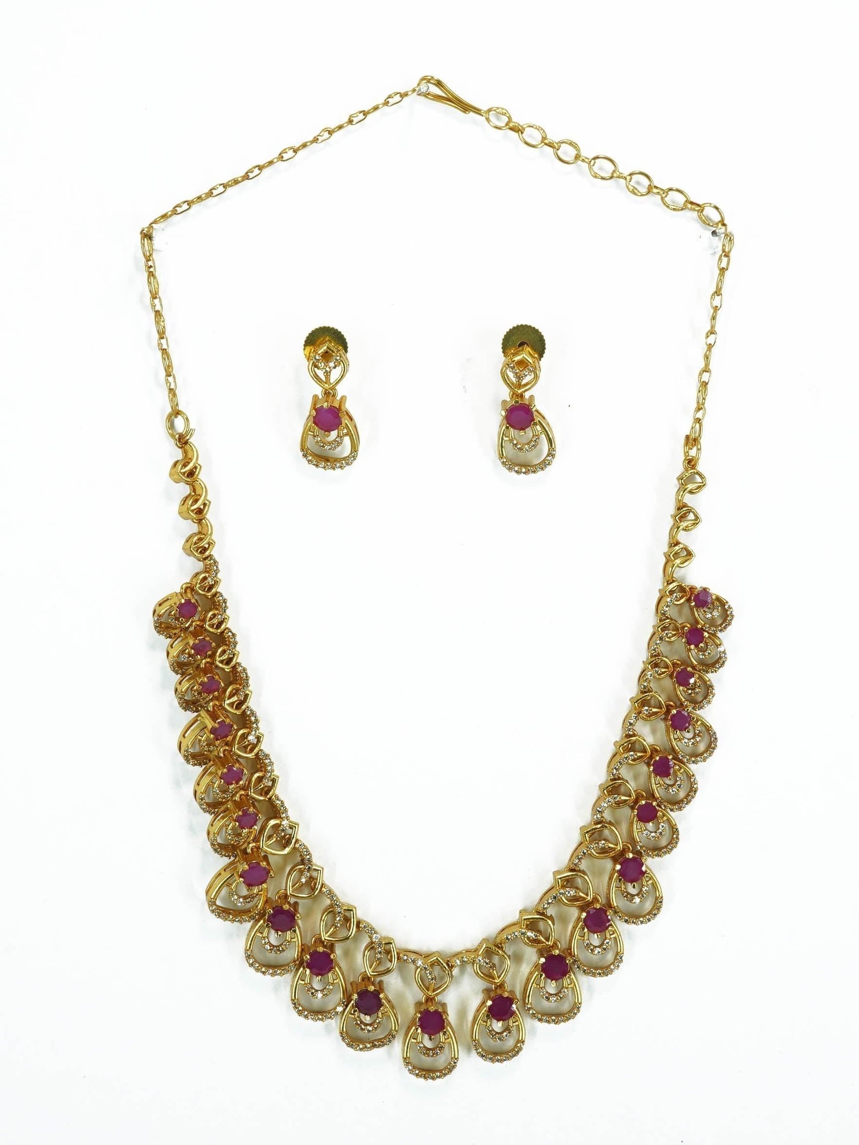 Sayara Collection Drop pattern Necklace Set - Griiham