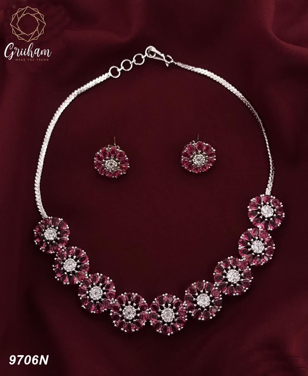 Sayara Collection Floral pattern Party Wear Necklace Set 9705N - Griiham