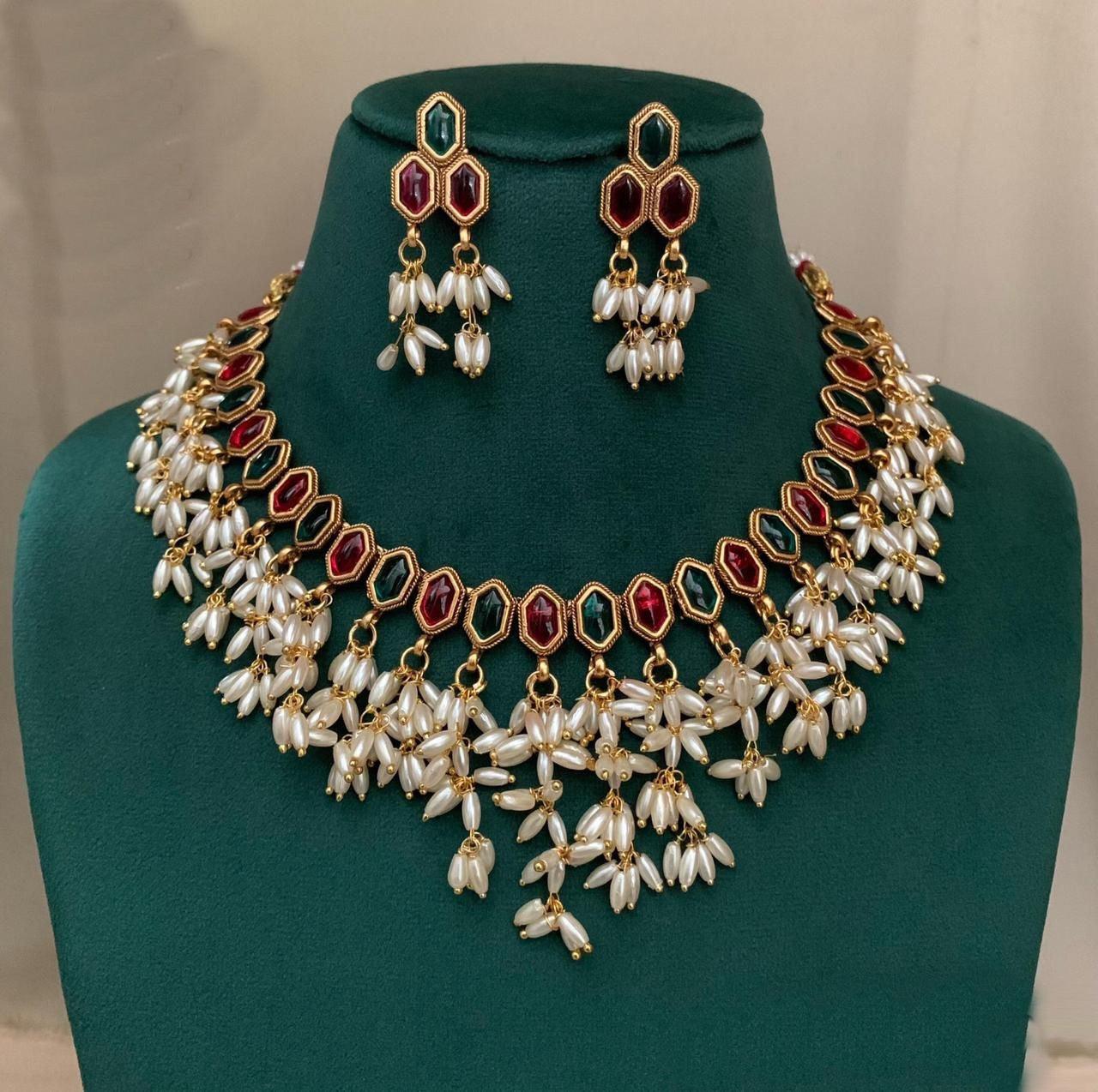 Antique Gold Plated Rice Pearl Necklace Set