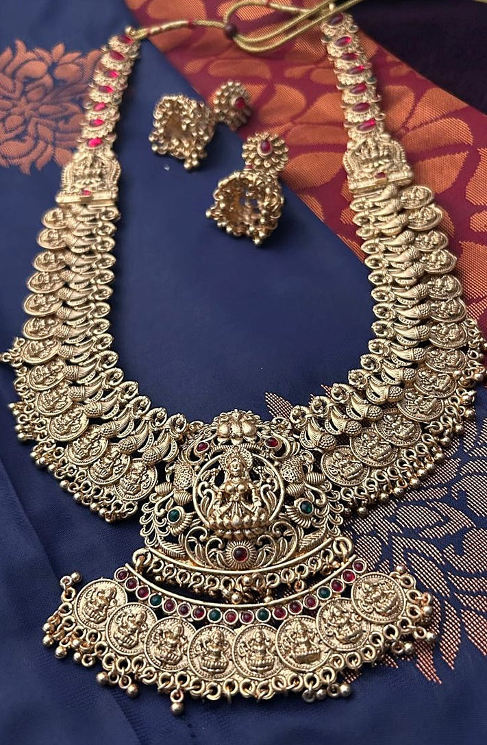 Gold plated Long necklace with Mango motif