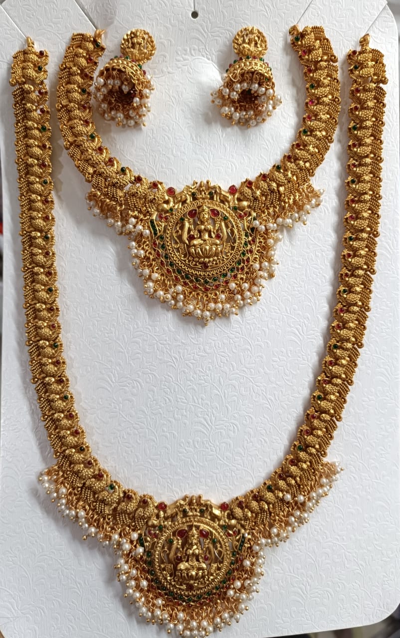 Premium Gold finish Necklace Combo set